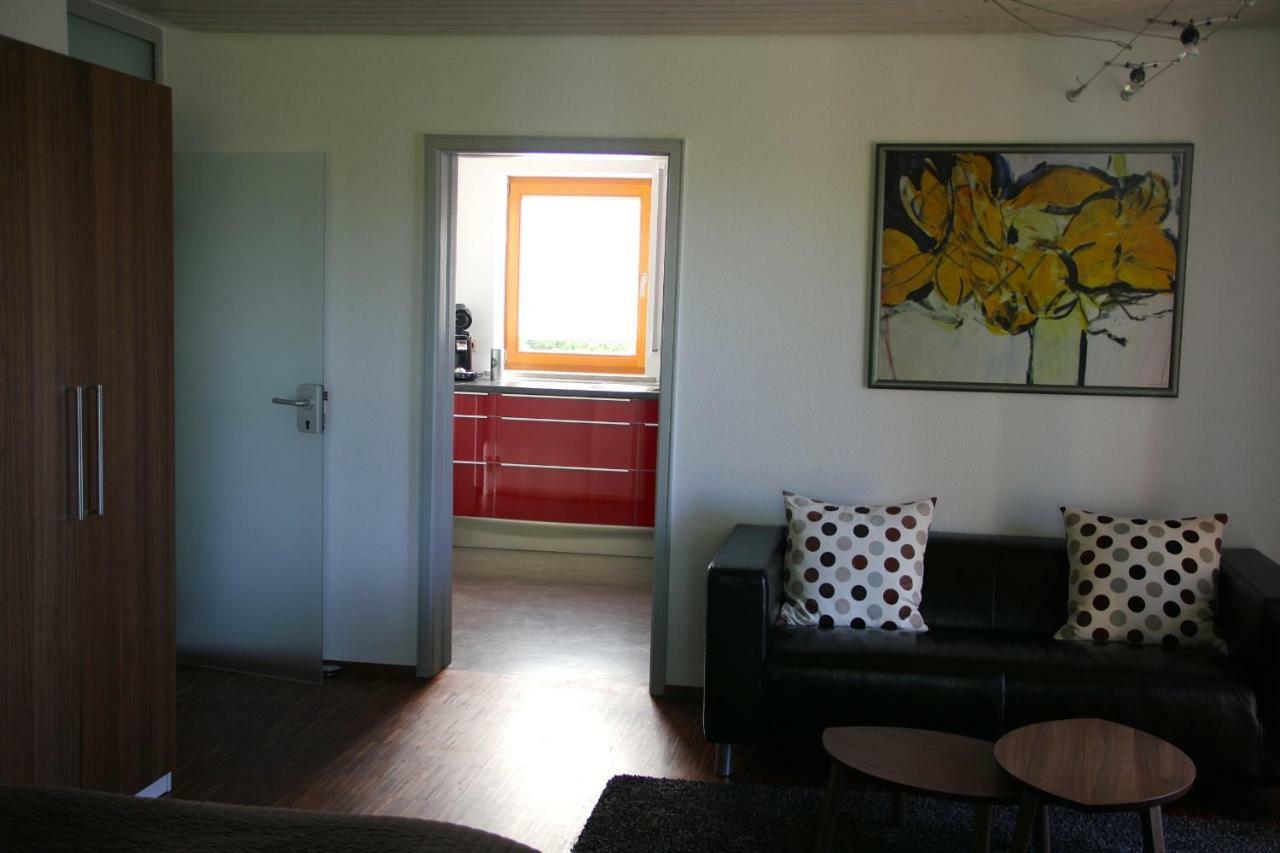 Ferienwohnung Bluetenweg Kluftern Friedrichshafen Rum bild